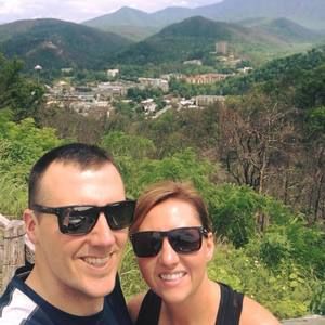 Meet your Posher, Caitlin